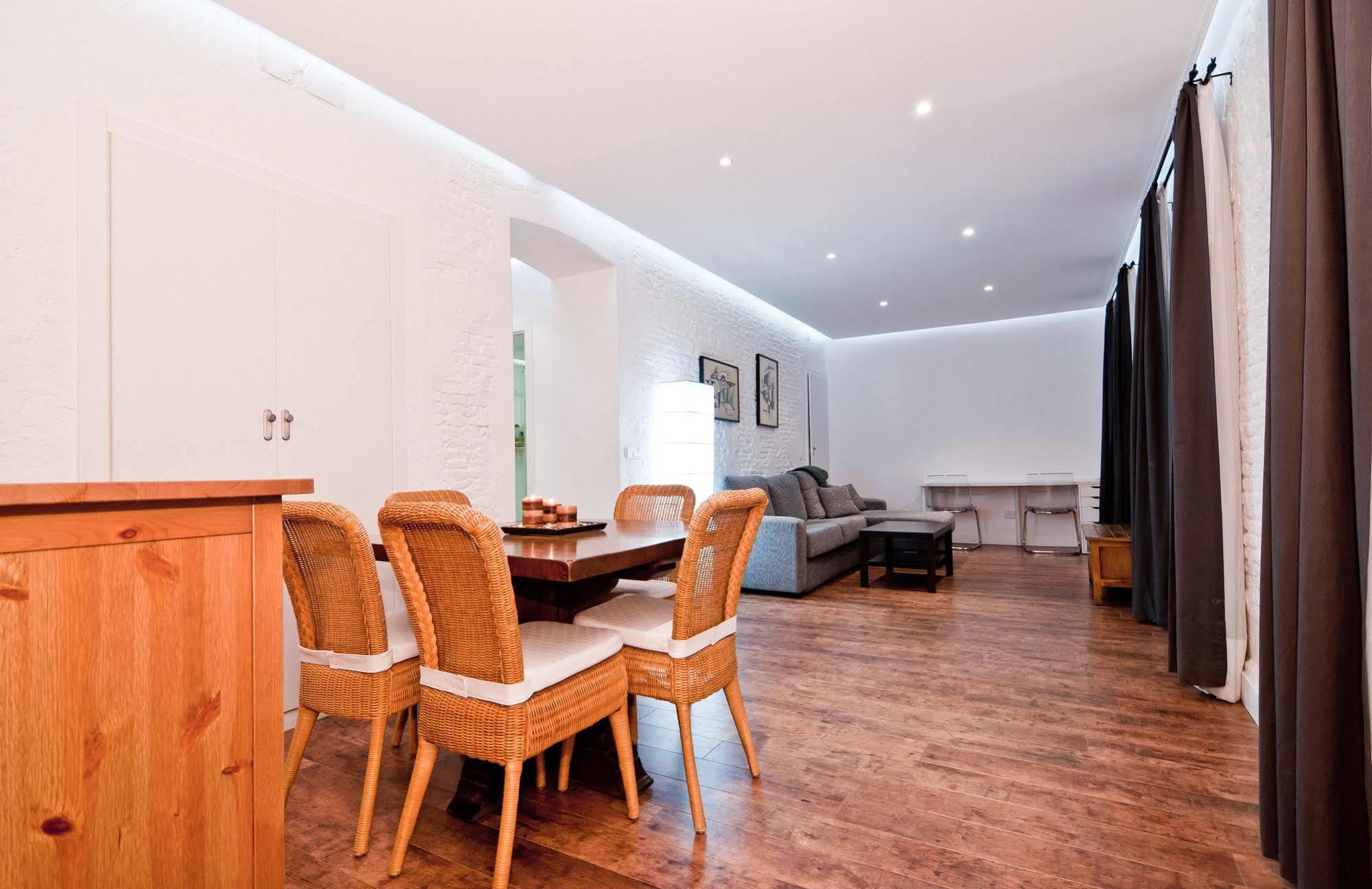 Apartamento Retiro Madrid Exterior foto